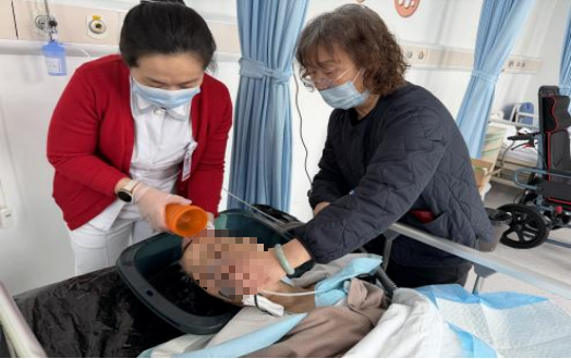 惠民筛查、科普宣教——重庆松山医院开展全国肿瘤防治宣传周系列活动