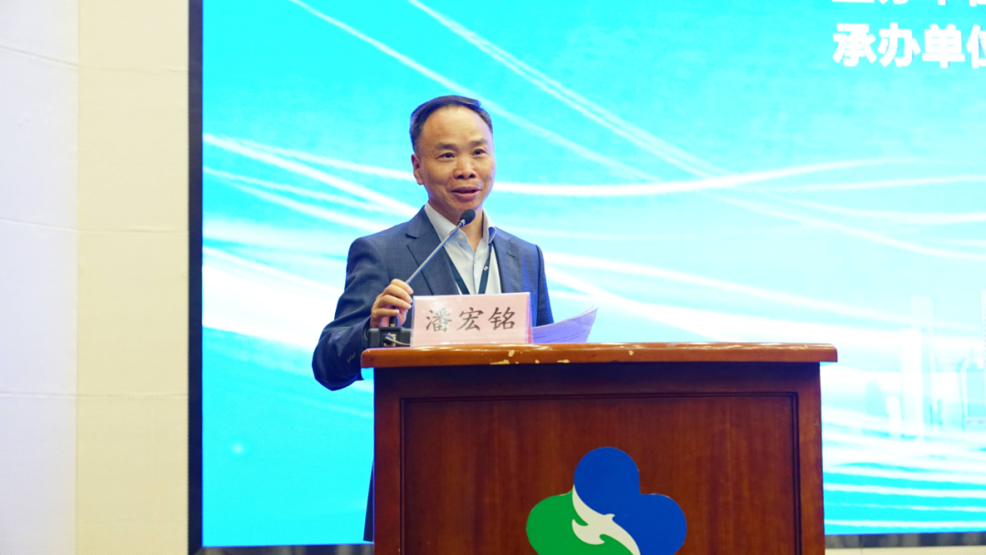 深港共融-人文向新 | 深港近 300 名医学骨干齐聚，共话医学人文新图景