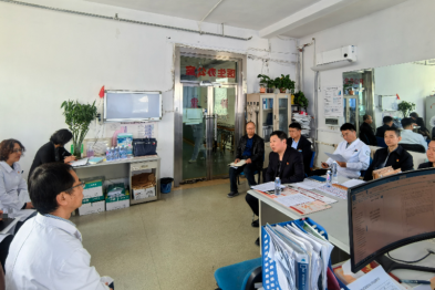 包头市肿瘤医院以 「双查房」 模式激活党建业务融合新动能