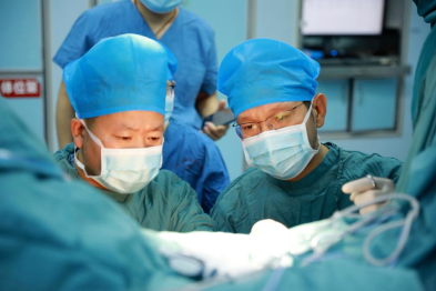 告别「掉出来」的尴尬！我院肛肠科经会阴直肠乙状结肠切除术，破解二十年「难言之隐」