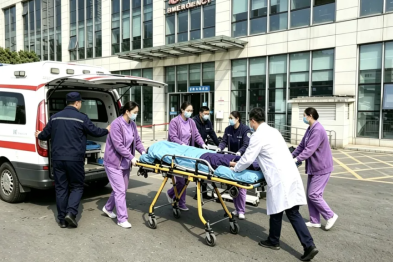 18 分钟极速救援：孕妇救护车上紧急分娩，医院多学科联动护航母婴平安