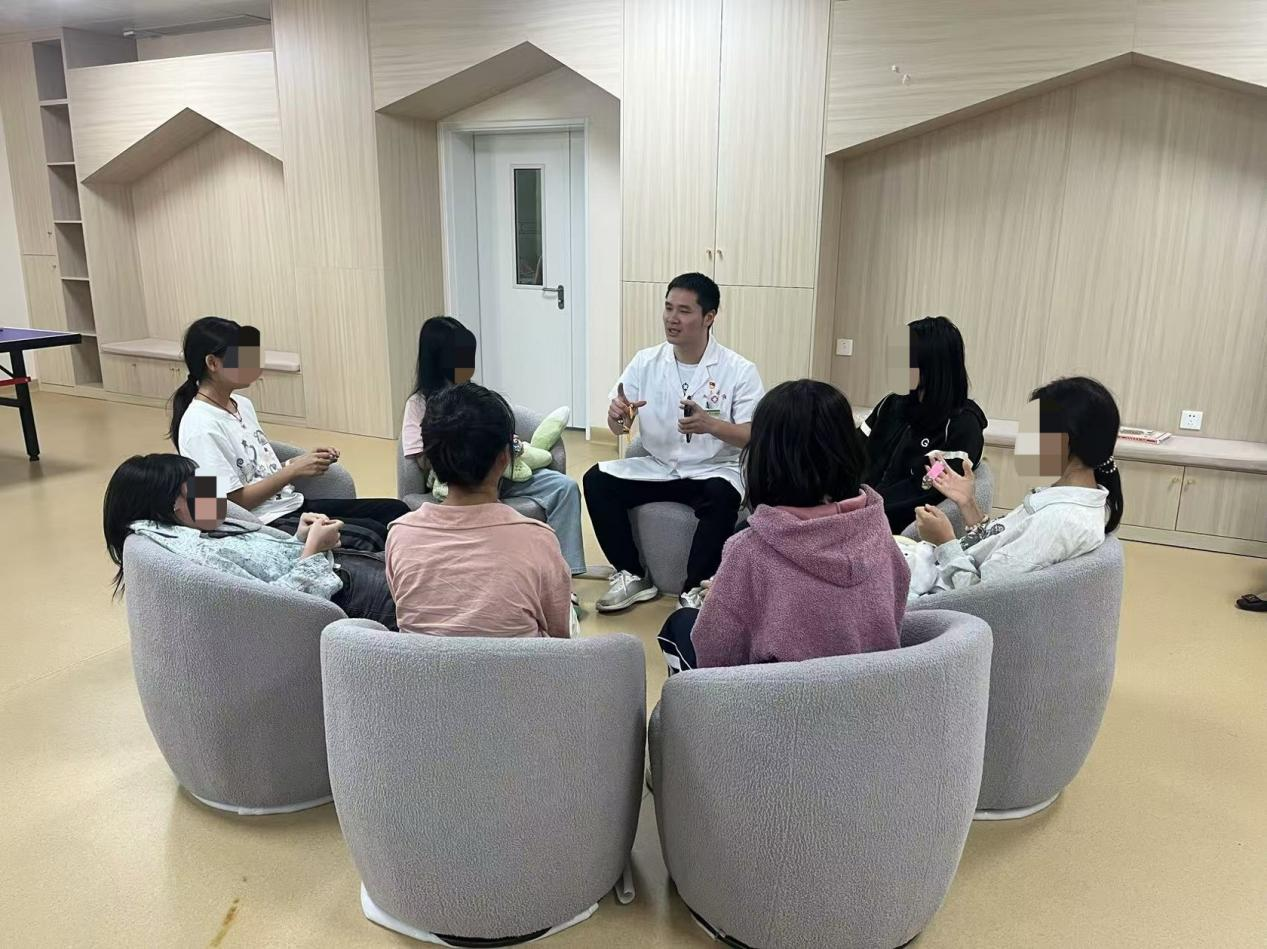 用心用情答好儿童青少年心理健康 服务「民生卷」——吉安市第三人民医院儿少心理科心理健康服务侧记