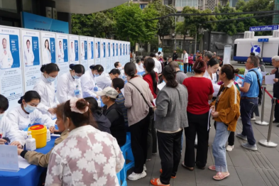 共筑健康希望 蓝生医路相伴 | 四川蓝生脑科医院春季健康行暨肿瘤防治宣传周义诊活动圆满收官