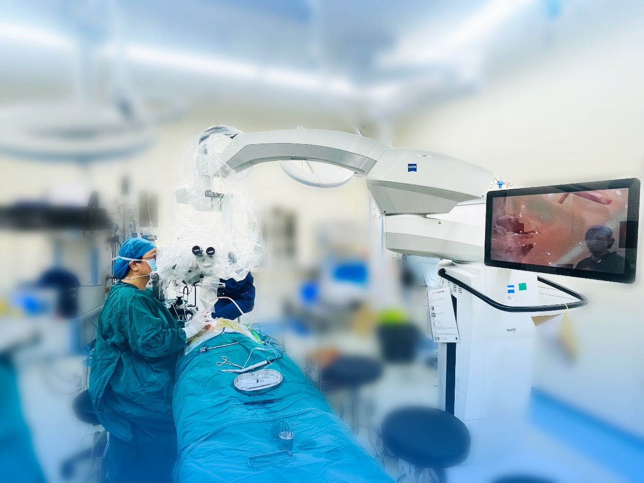 精术启聪助聆听 仁心筑梦焕新声丨成都京东方医院顺利完成 18 例人工耳蜗植入术