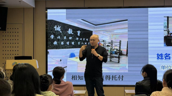 50000 例光明里程碑护航学子逐梦前行 ——哈尔滨普瑞眼科屈光手术突破 50000 例发布会圆满举行