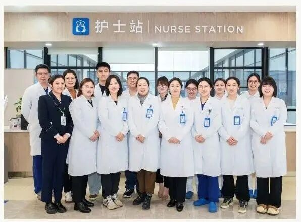 牙龈萎缩，牙齿「变长」还有救吗？