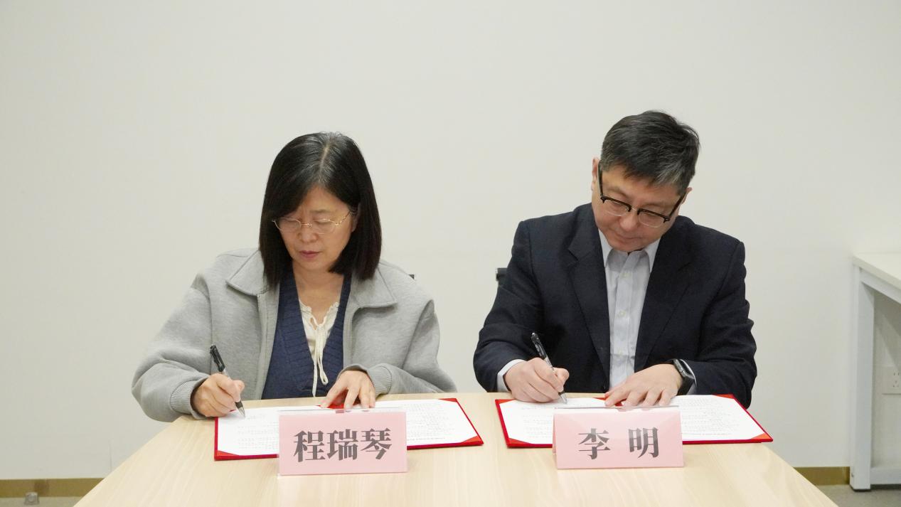 天津华厦眼科医院正式成为「白内障患者复明手术救助定点医院」！