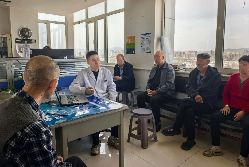 包头市肿瘤医院肿瘤微创介入外科召开主题患教会,提醒肿瘤患者更要警惕血栓风险!