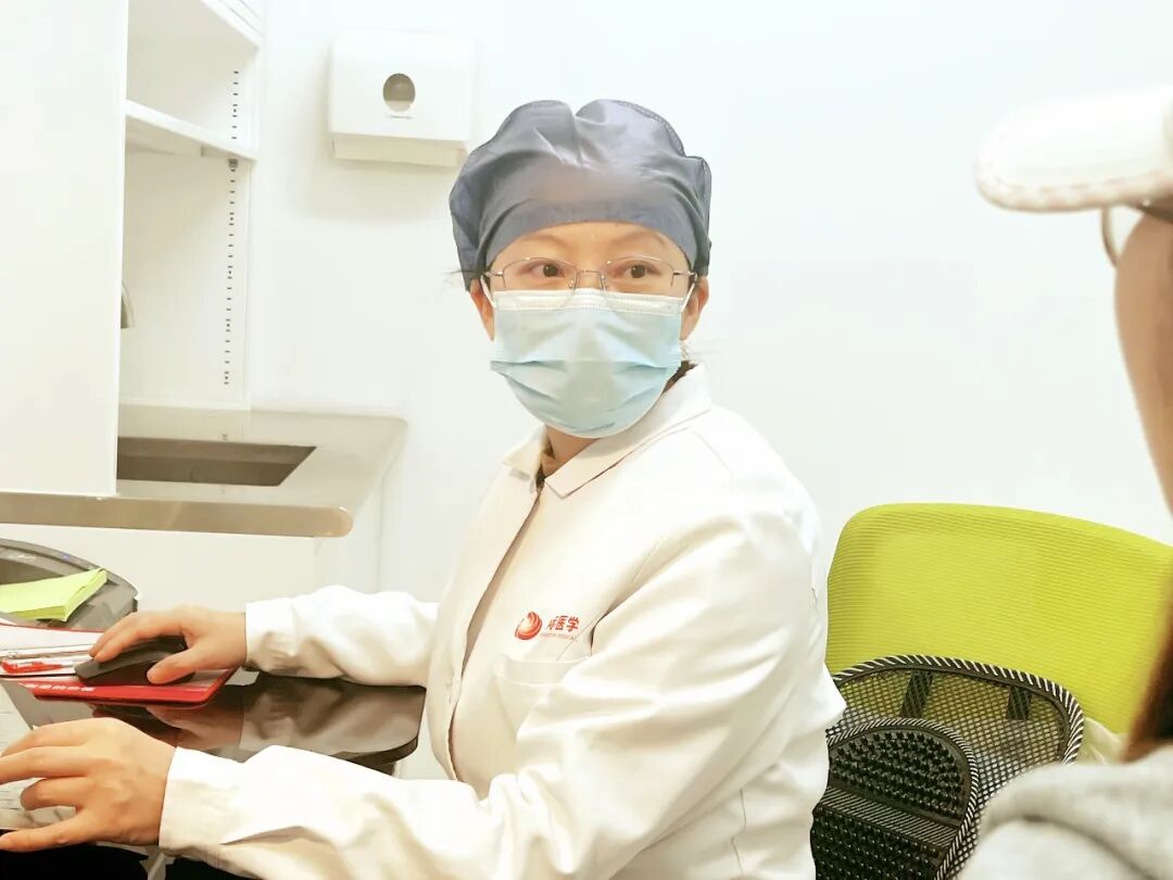 过敏性鼻炎患者的春天：打不完的喷嚏  流不尽的鼻涕