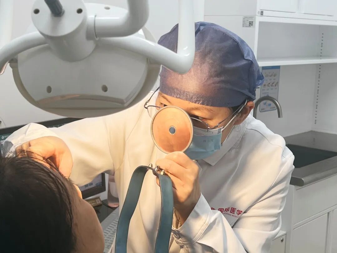 过敏性鼻炎患者的春天：打不完的喷嚏  流不尽的鼻涕