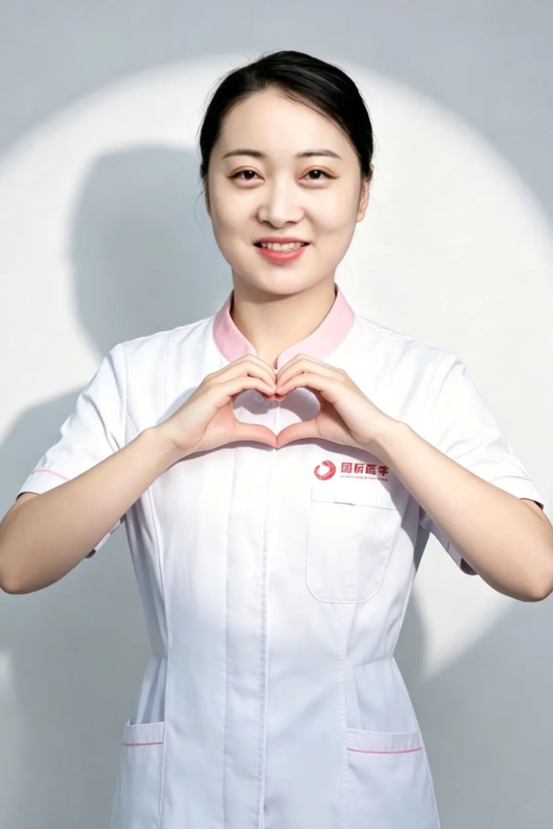 护理标兵·微光成炬③|用陪伴跨越最难的关