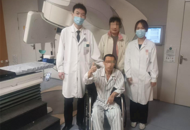 国文医院放疗中心助力肺部肿瘤压迫气道患者重获呼吸自由