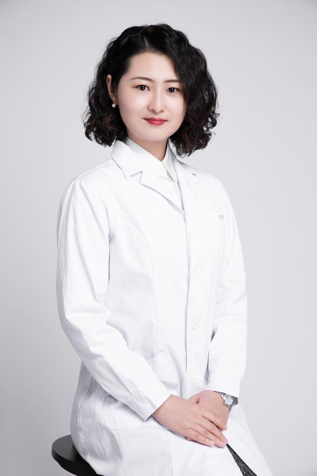 国际认证加冕,视光匠心致远|爱尔眼科专家李晓柠荣膺 OVDRA 资深会员