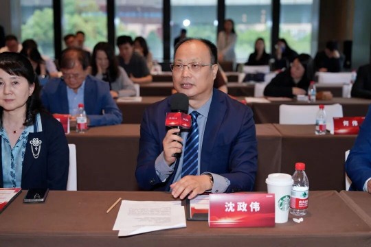 武汉普瑞眼科屈光手术专家团闪耀 CCCRS 2026，共研屈光手术发展新征程