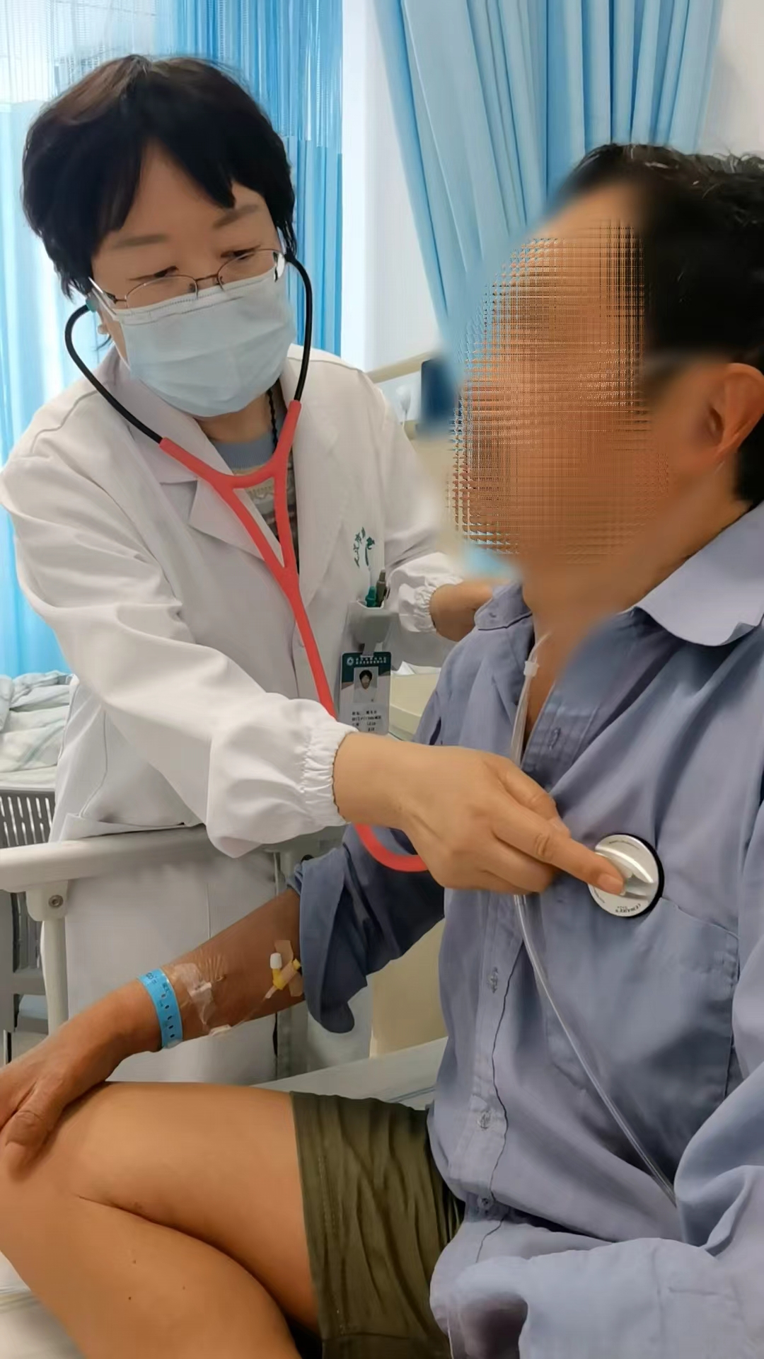 50 年吸了 365000 支烟 男子只走了 100 步就气喘到送医急救
