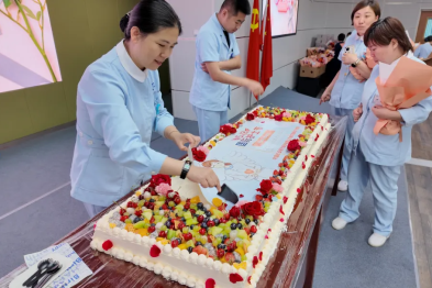 潍坊眼科医院温情庆祝 5・12 国际护士节