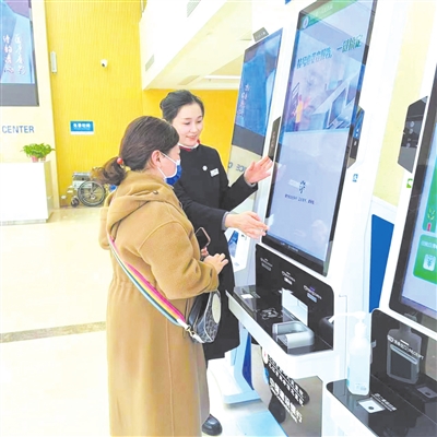 「党建红」引领「天使心」  ——九江市第一人民医院打造有温度、有精度、有高度的护理新标杆