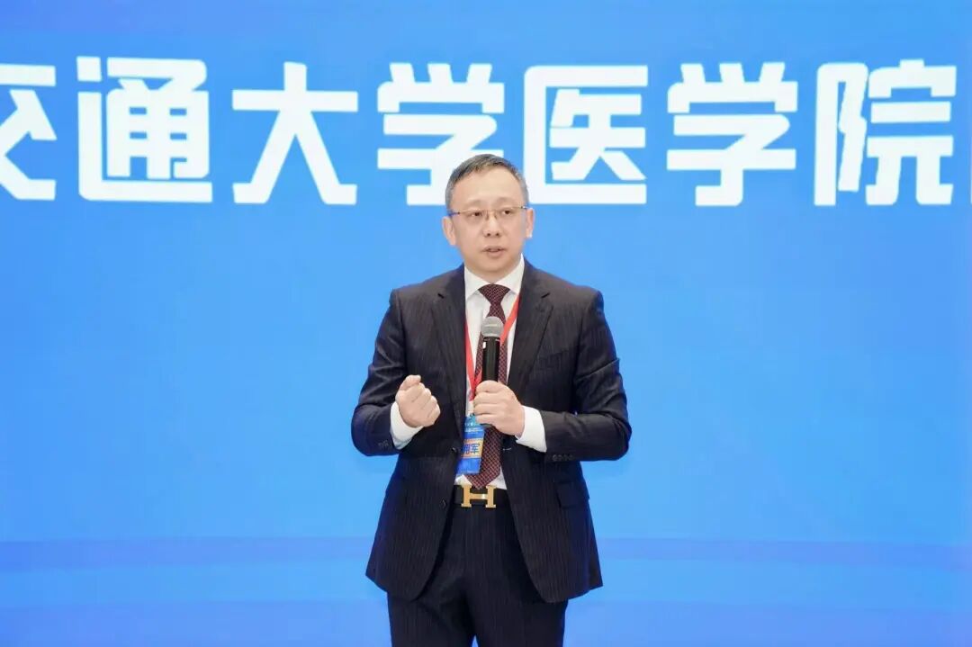 赣鄱大地迎盛会,肝癌诊疗谱新篇 第九届长三角肝病大会暨肝脏肿瘤多学科诊治学术会议圆满落幕