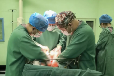 国文医院成功为复发的腹膜后肉瘤患者实施高难度腹腔复杂手术