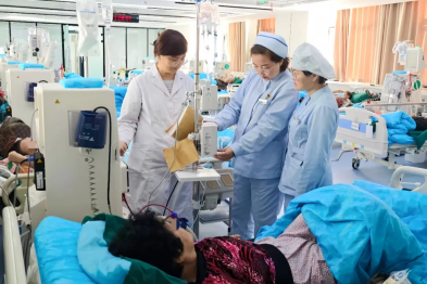 【暖医故事】三十载透析路，一束光温暖生命线——肾病内科·风湿免疫科人文叙事故事