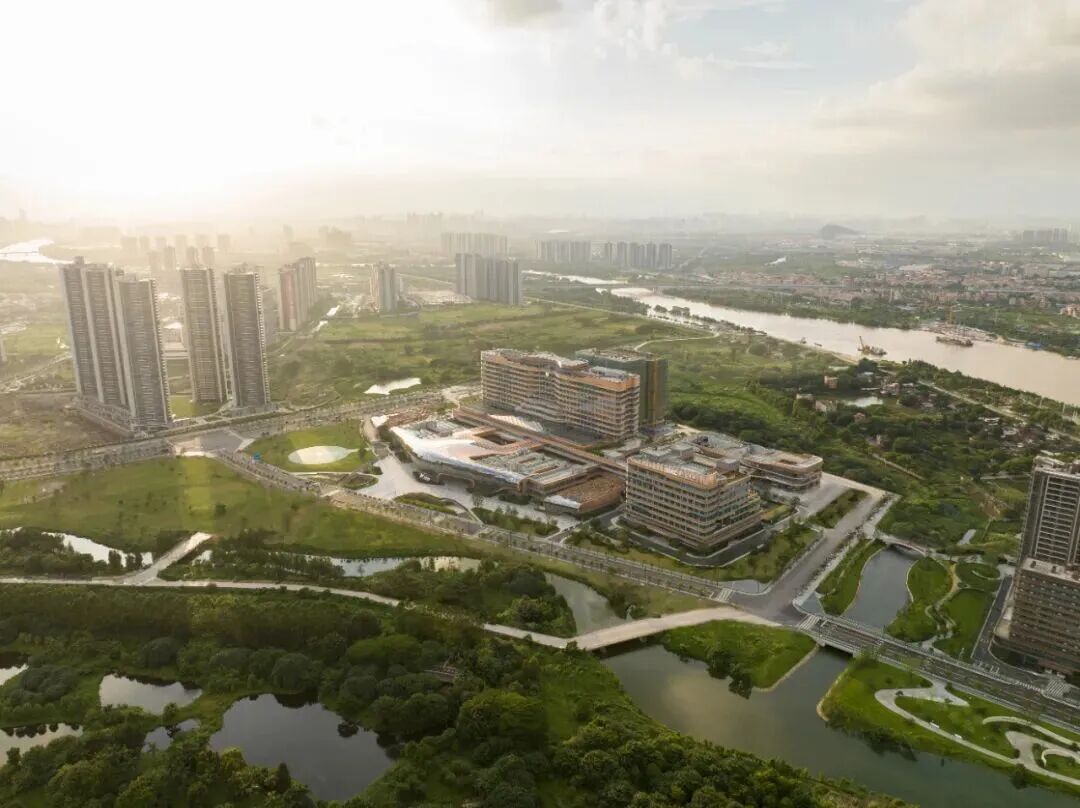 三大建筑荣获国际 LEED 金级认证!和祐医院立绿色医疗新标杆