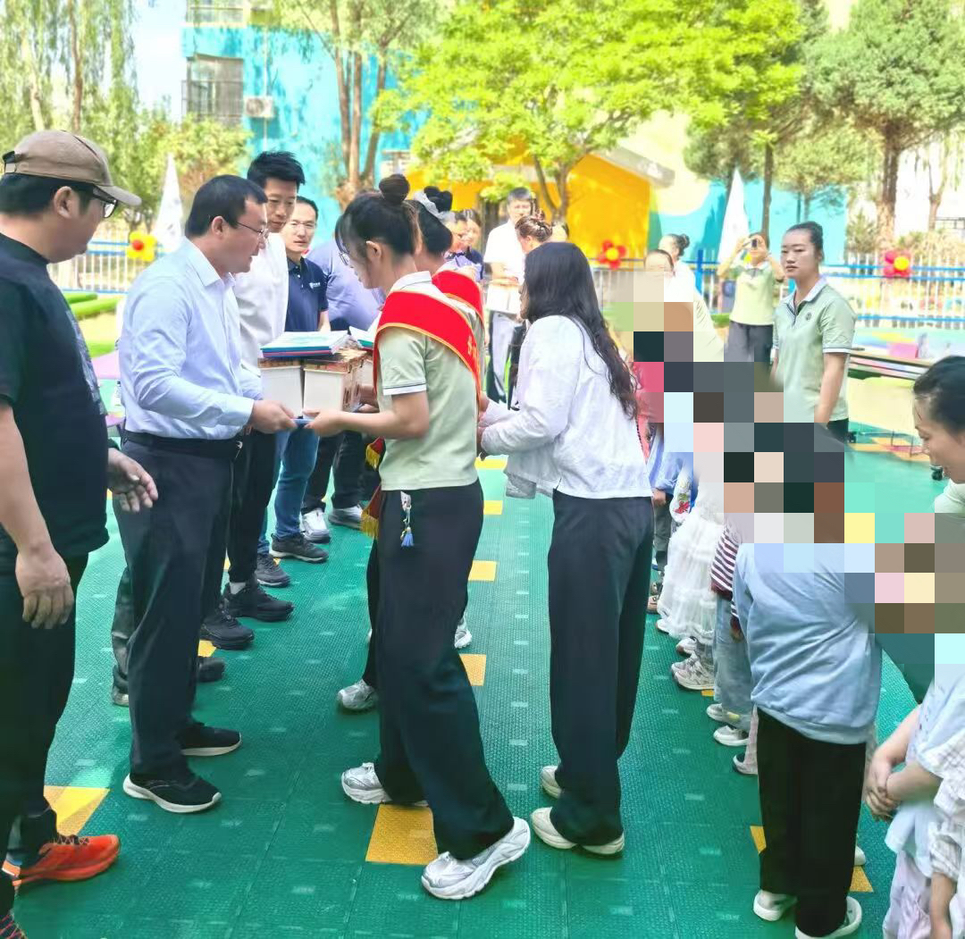 爱心捐赠暖童心，公益护航助康复——北京华生康复医院、重庆松山医院赴中卫开展公益帮扶活动