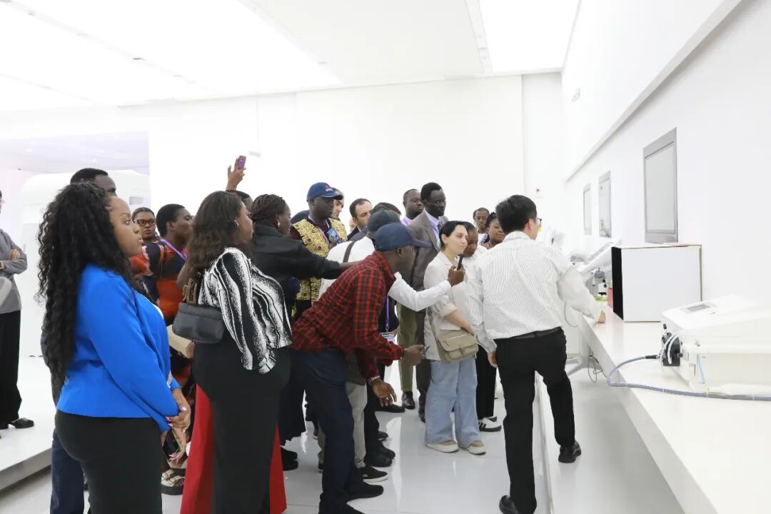 「要把无创技术带回祖国！」发展中国家官员研修班点赞海扶科技