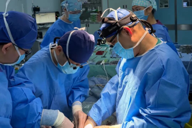 体重不足 9 斤、肝衰竭危在旦夕：妈妈小小肝脏成了她的希望丨六一最好的礼物