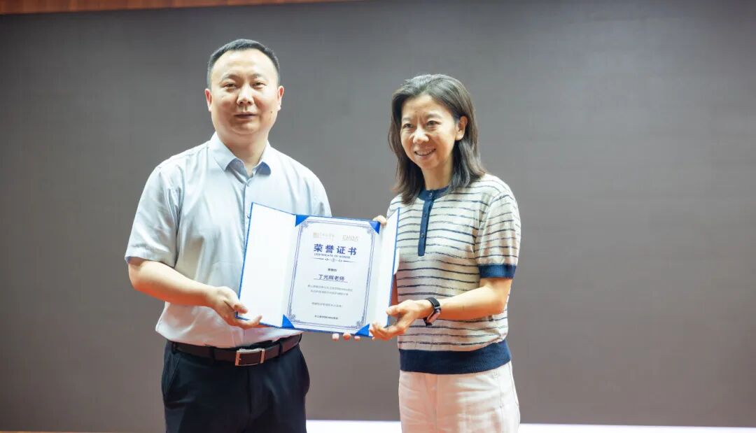 长江商学院走进合肥京东方医院:探访智慧医疗创新样本,共话健康管理新未来