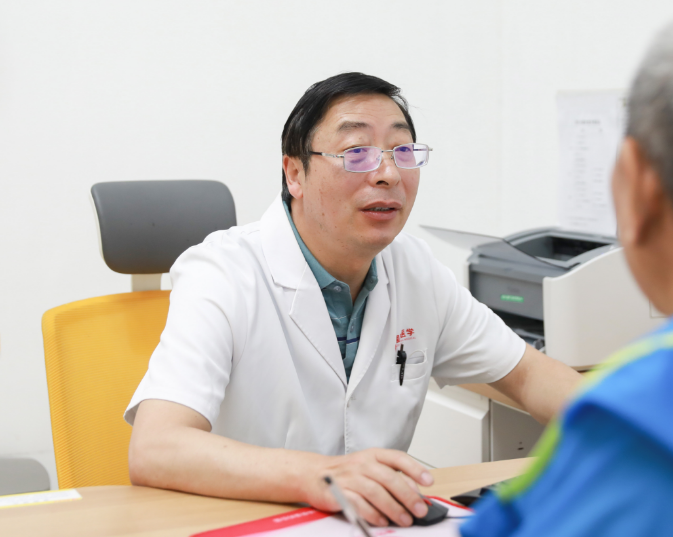 二十天疯长至 70 厘米!暴走的腹股沟疝气