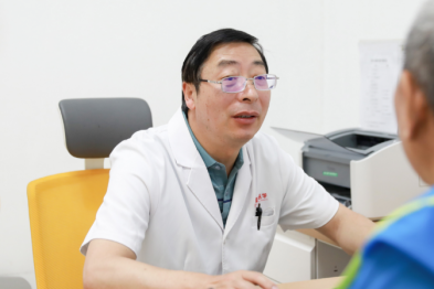 二十天疯长至 70 厘米！暴走的腹股沟疝气