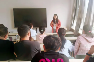 薪火相传话成长    聚力笃行启新程——本溪市中心医院内科住培基地举办毕业季师生座谈会