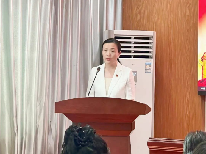 喜报频传,「两优一先」表彰!武汉普瑞眼科医院党支部荣获全市先进基层党组织等多项荣誉