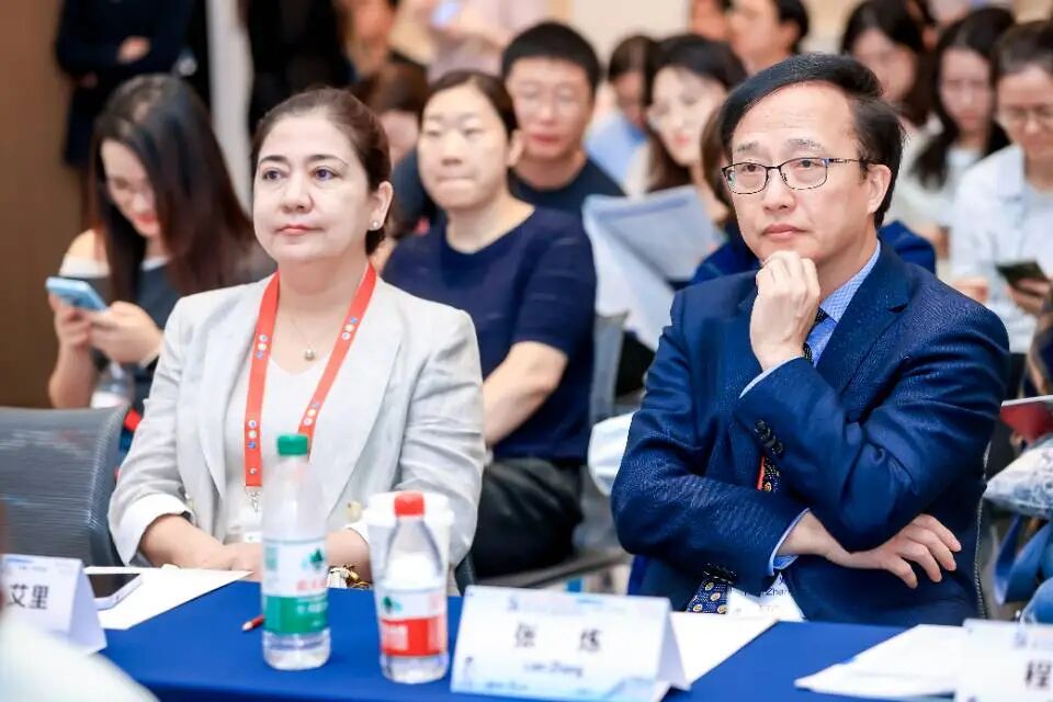 登海上微无创学术舞台,重庆海扶医院张炼院长分享聚焦超声消融创新成果