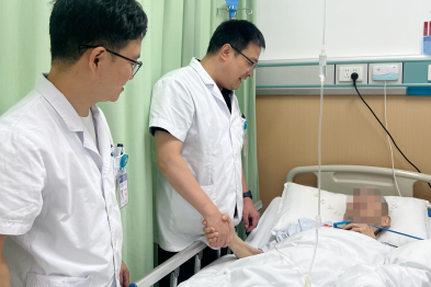 九旬老人突发致命肠扭转，南医大二附院多学科联动成功施救