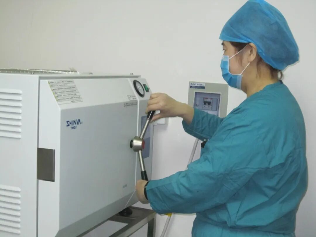 【茗视光眼科 15 周年专栏】茗视光人孟玉玲:万千次严把关,细微处守光明