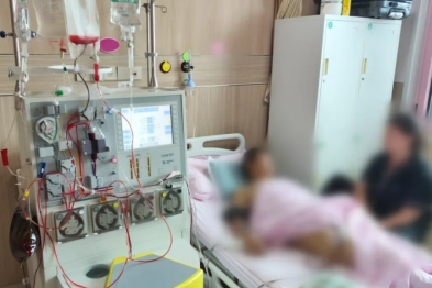 谁说中年夫妻没有爱情？生死面前，妻子做了这样一个选择