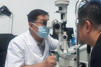 糖尿病 20 余年、视力仅存手动，北京华厦民众眼科医院精准施治守护「糖网」患者视界