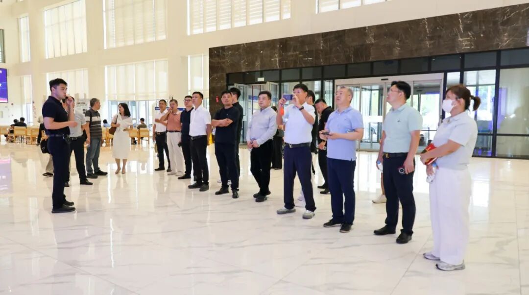 科创赋能健康!合肥京东方医院迎来徽商企业家参观交流
