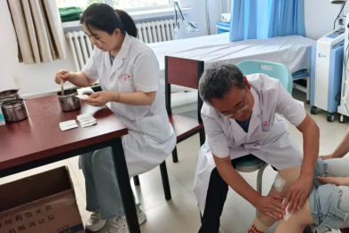 千里援疆践初心 中医宣教护安康——我院援疆专家进企业开展专题健康科普活动