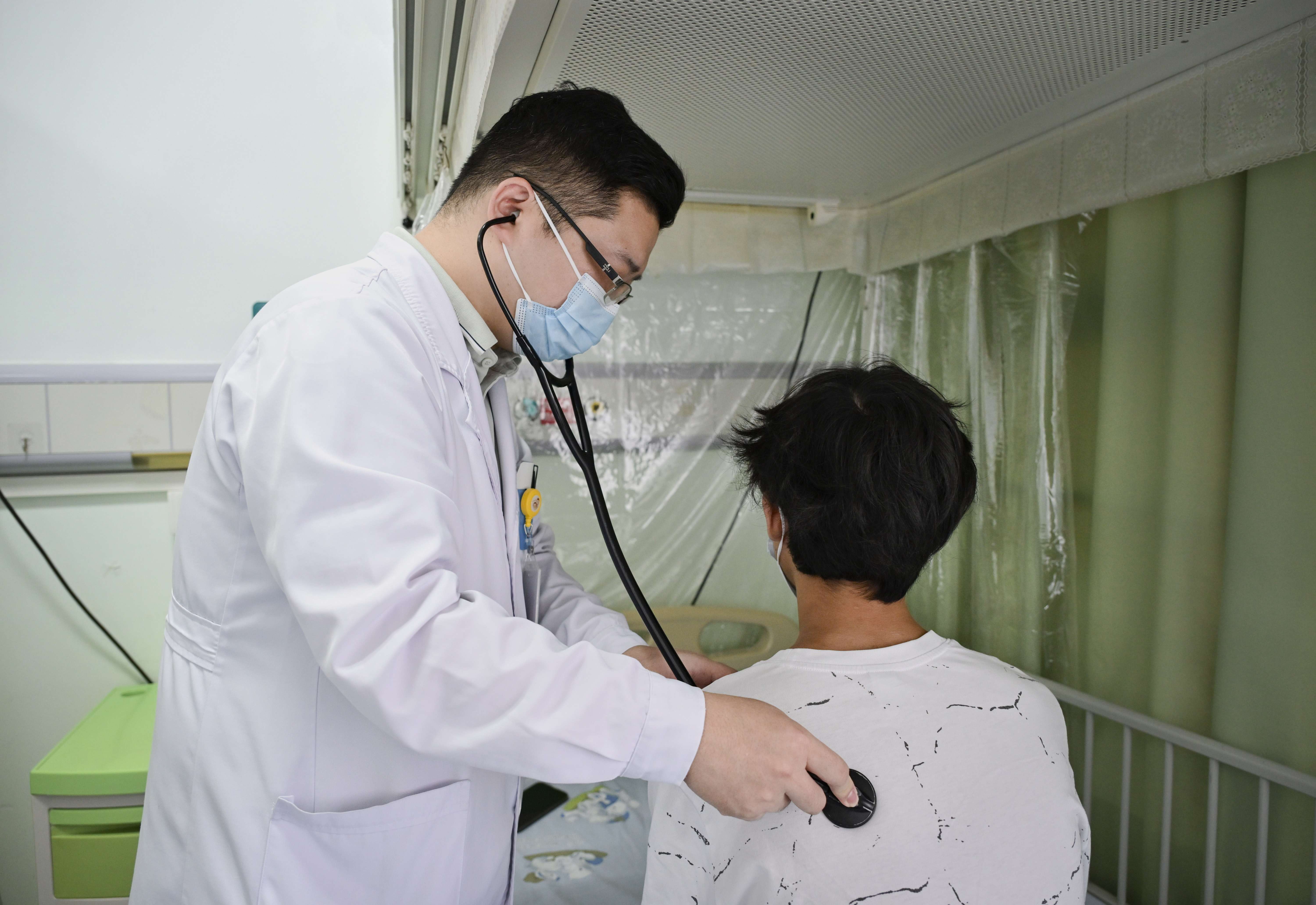 一次磕碰出血就可能致命，男孩移植术后「逆袭」—— 考上重点大学，自由奔跑逐梦