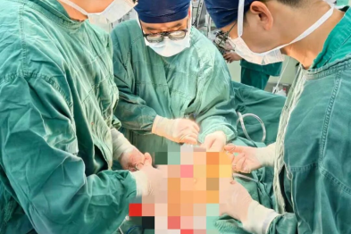 深夜六小时精准施治 仁心守护绝境患者重生
