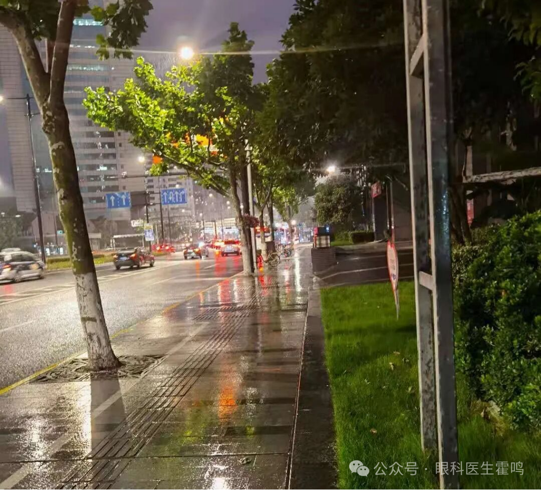 一到夜晚就看不清?这有可能是夜盲症,一定别忽视!