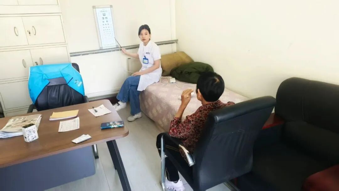 党建引领送健康 筛查一线践初心|北京华厦民众眼科医院受邀走进赵县营村开展眼健康公益活动