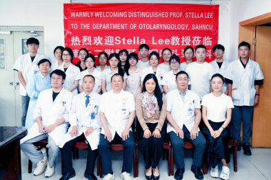 美国哈佛医学院 Stella Lee 教授到访南大二附院开展学术交流