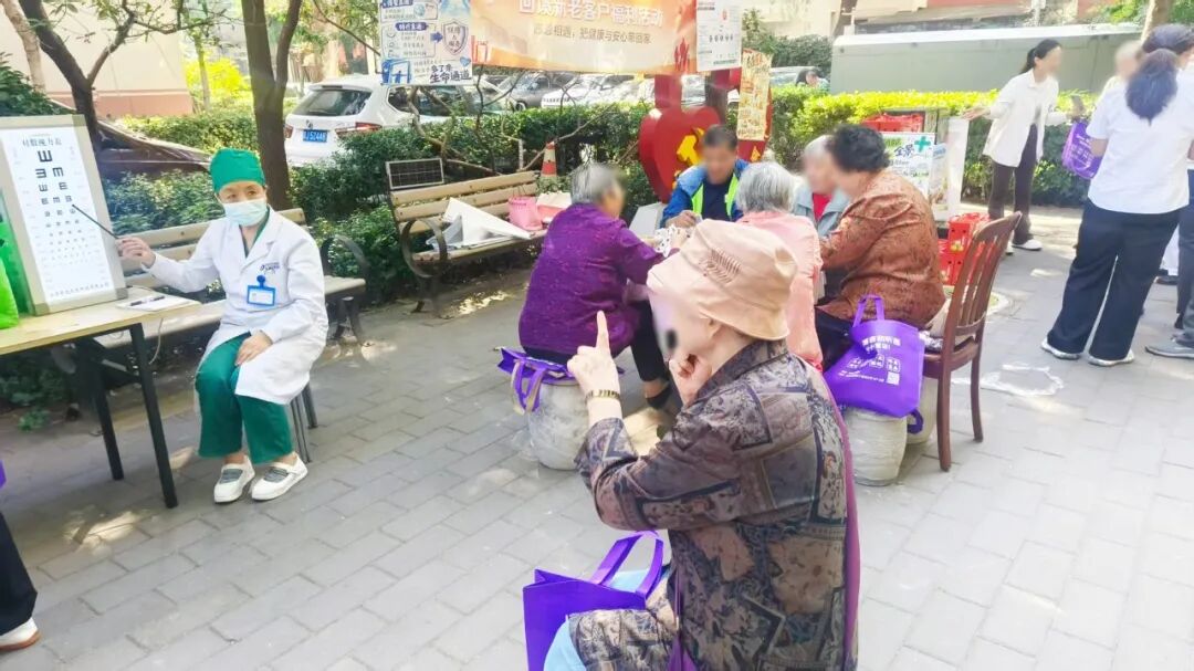 32 人受检,检出眼病 7 例:社区筛查提醒早诊早治