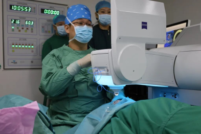 从急诊室到屈光手术台：一位眼科院长的「全眼厚度」——记哈尔滨普瑞眼科医院包赫院长