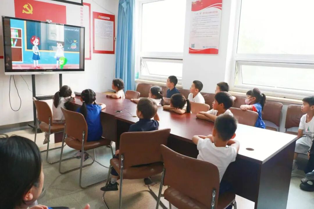 北京华厦民众眼科医院开展学龄前儿童眼健康筛查科普活动