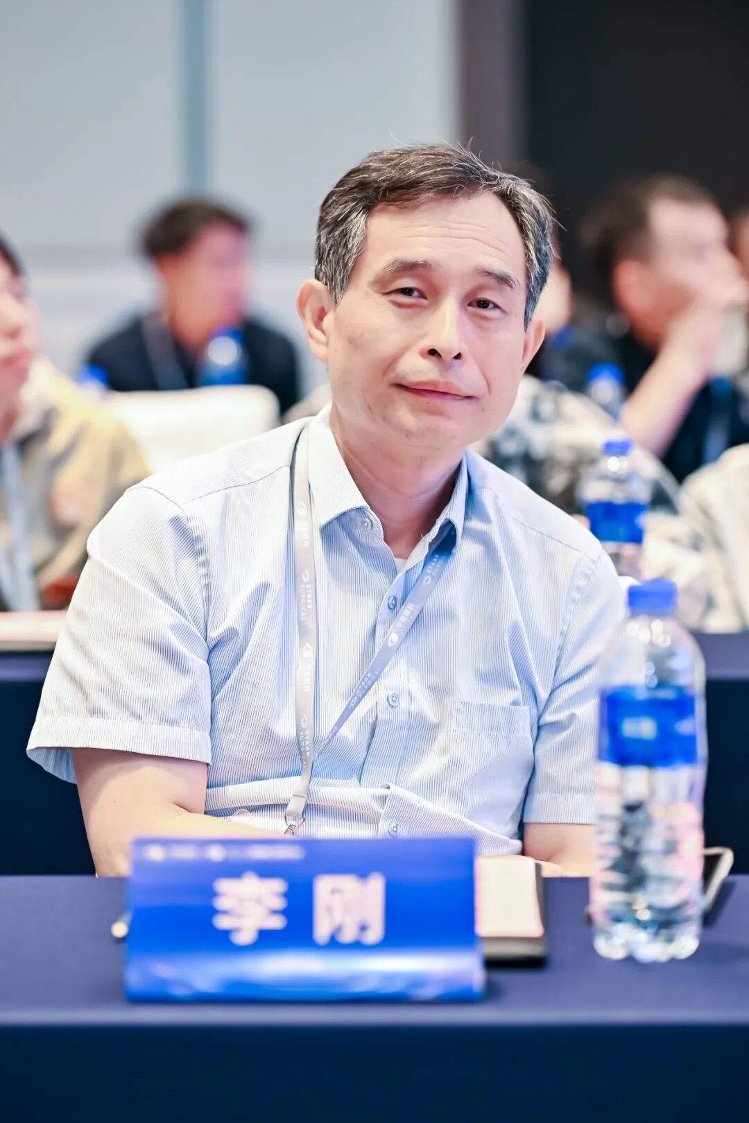 鹭岛传喜讯!北京华厦民众眼科医院三位屈光专家受聘集团学术委员会要职