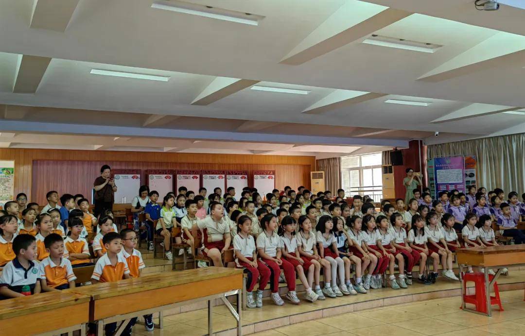 6.6 全国爱眼日｜佛山华厦眼科公益讲座走进绿景小学
